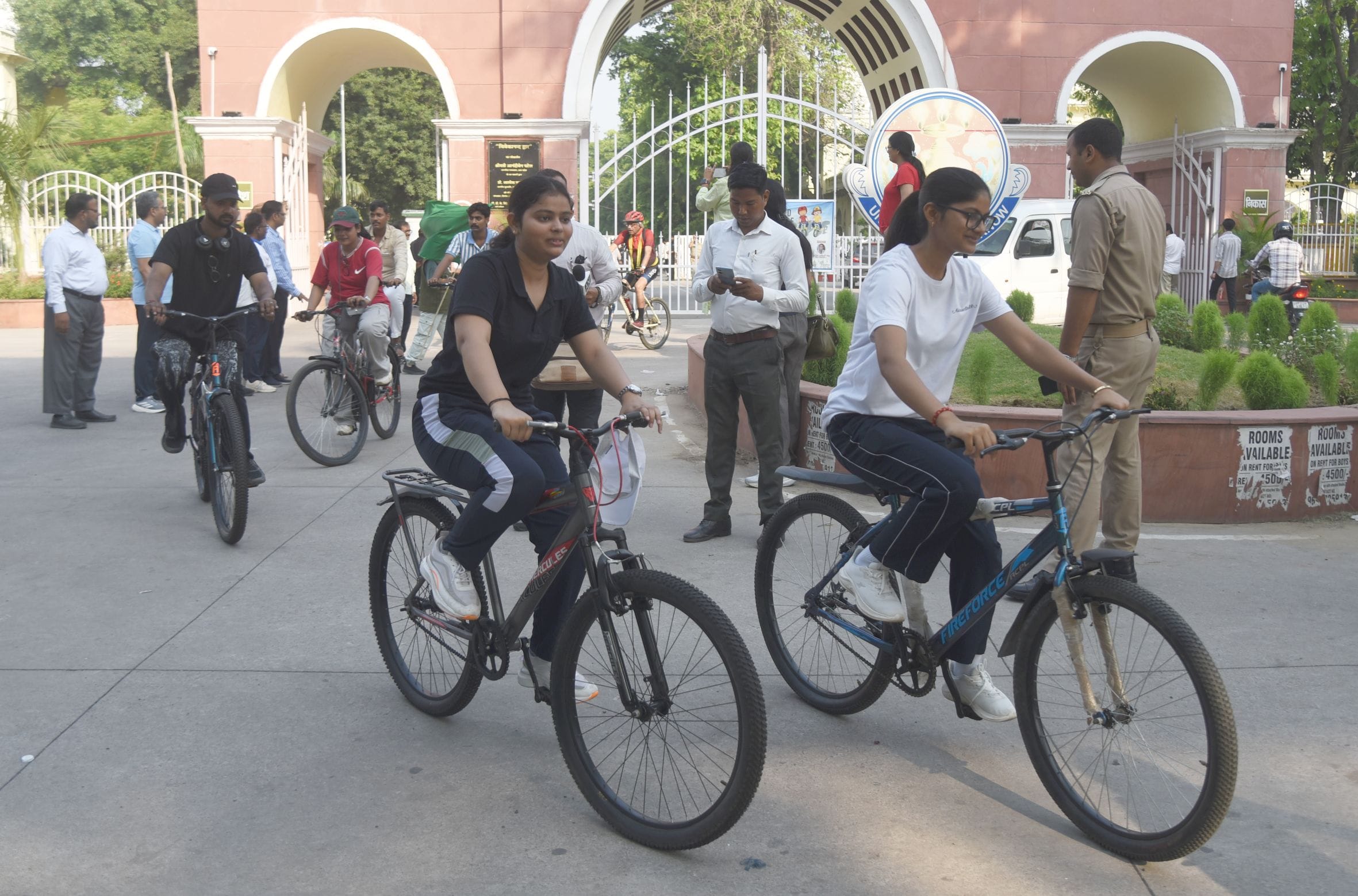 साइकिल चालकों ने दिया पर्यावरण का संदेश