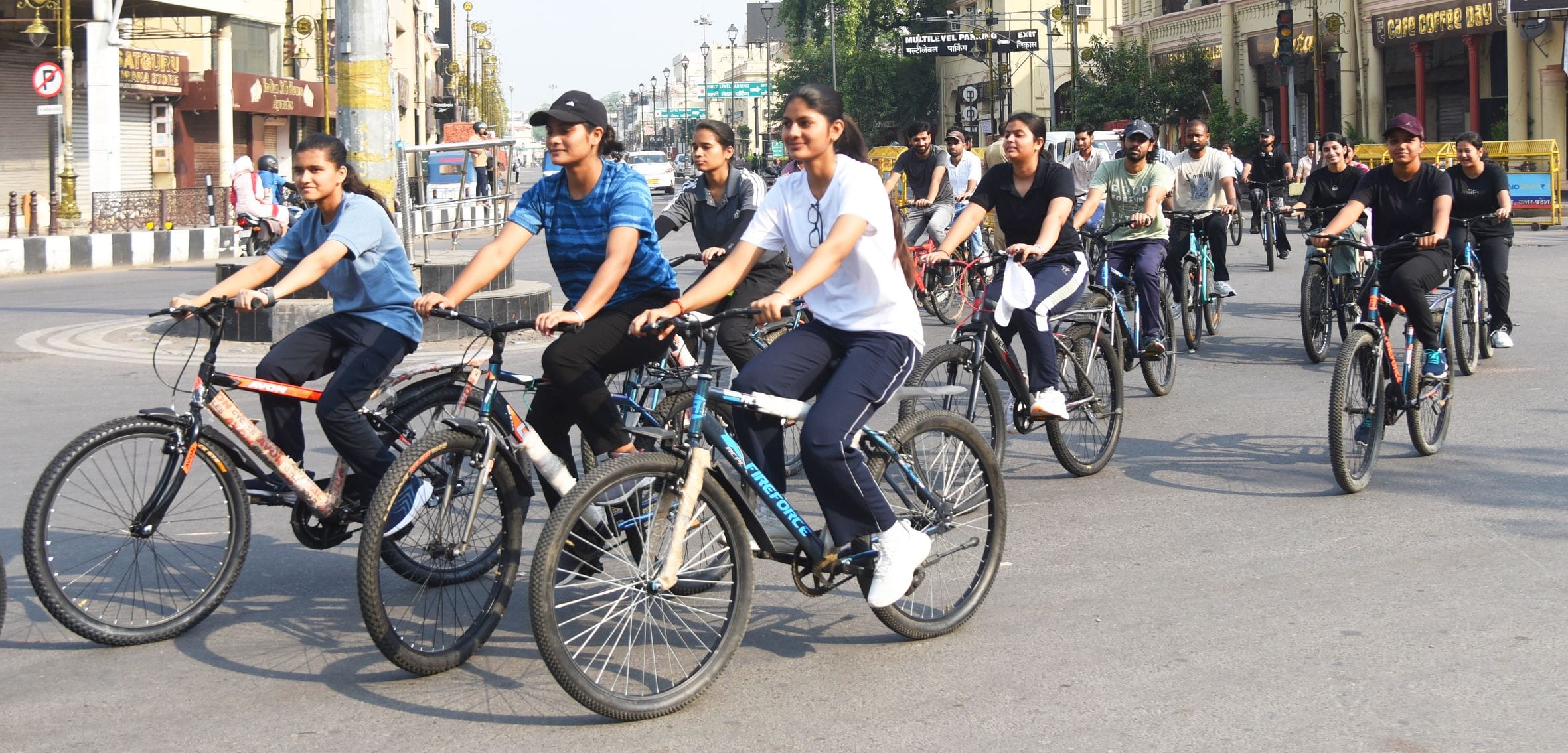 साइकिल चालकों ने दिया पर्यावरण का संदेश