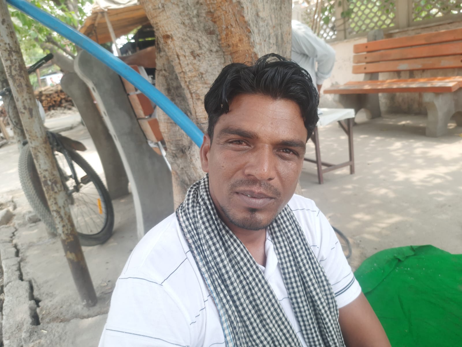 फोटो : सोनीपत में कालूपुर चुंगी के पास सड़क की खोदाई के बाद मेन पेयजल लाइन में लगाई गई नई वाल्व