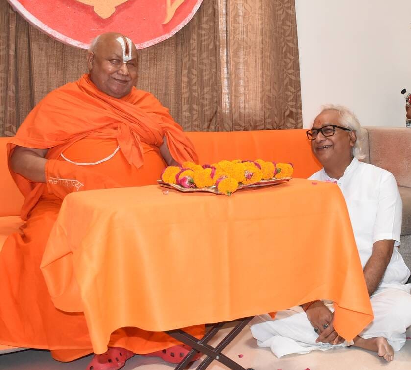 पद्मविभूषण जगद्गुरु रामभद्राचार्य पद्मविभूषण जगद्गुरु रामभद्राचार्य
