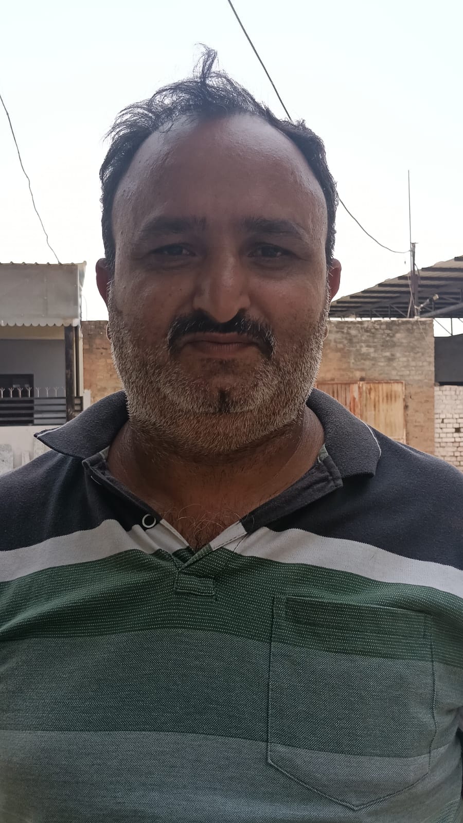 गांव के बीच में स्थित शहीद भगत सिंह चौक। संवाद गांव के बीच में स्थित शहीद भगत सिंह चौक। संवाद