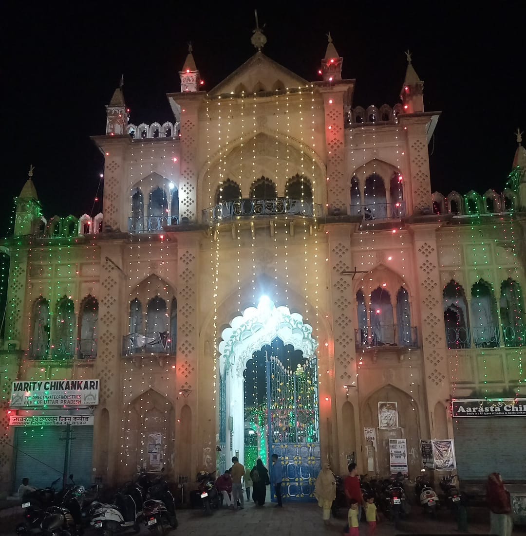 ईद-ए-गदीर के मौके पर की गई सजावट।