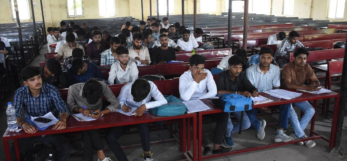 रोजगार मेले में युवाओं का हुआ साक्षात्कार। -संवाद रोजगार मेले में युवाओं का हुआ साक्षात्कार। -संवाद