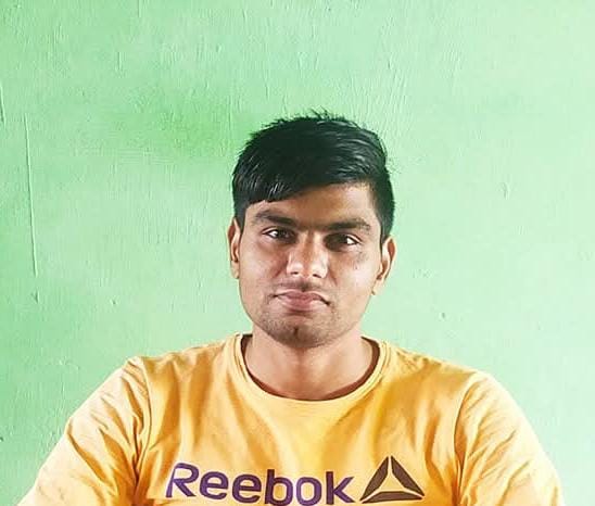 7 जुलाना 01: गांव के पुस्तकालय में पढ़ाई करते युवा। संवाद 7 जुलाना 01: गांव के पुस्तकालय में पढ़ाई करते युवा। संवाद