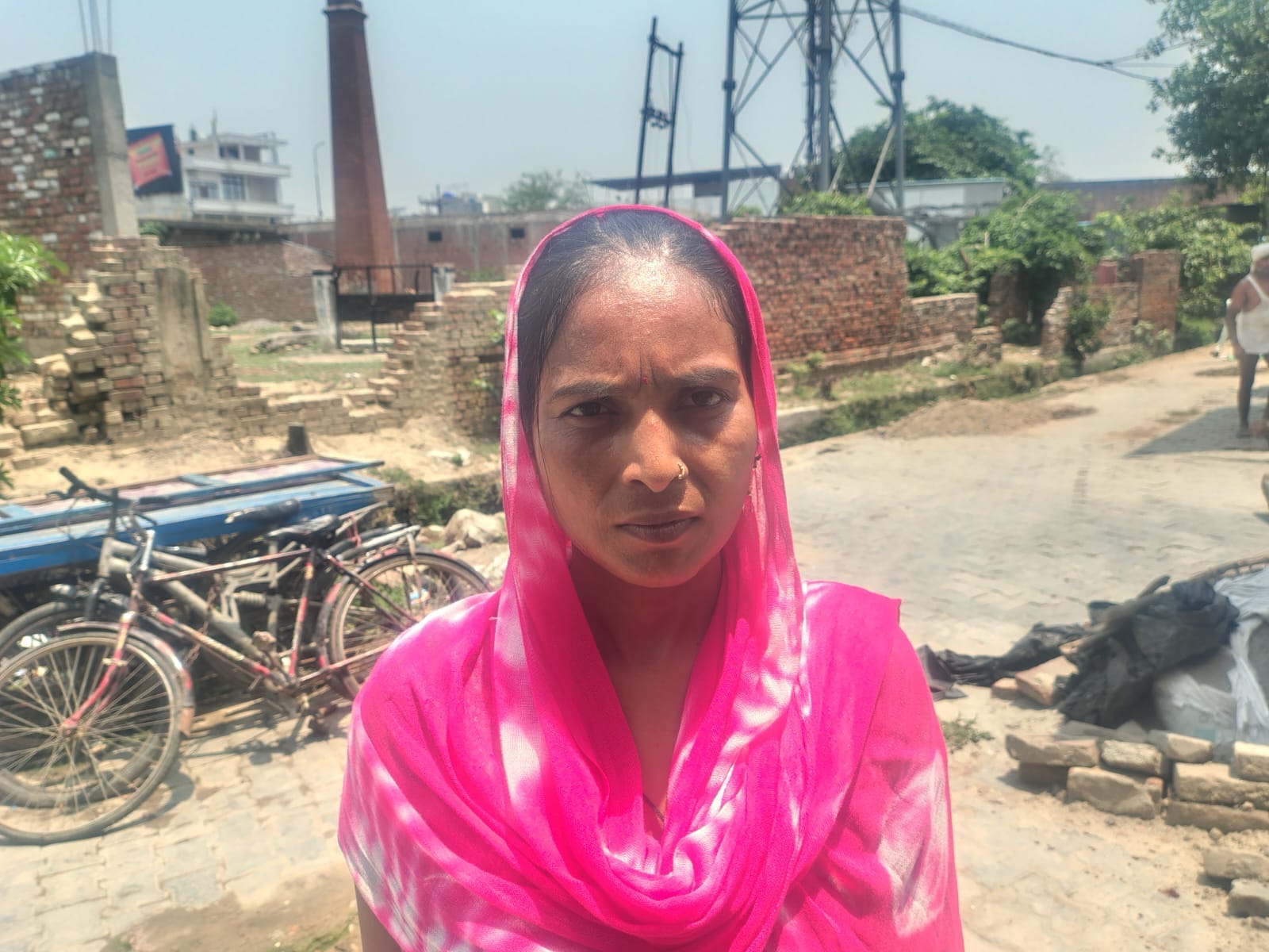 फोटो 11: मोहल्ला पेनीपुरवा में ड्रम में रखा गंदा पानी। संवाद