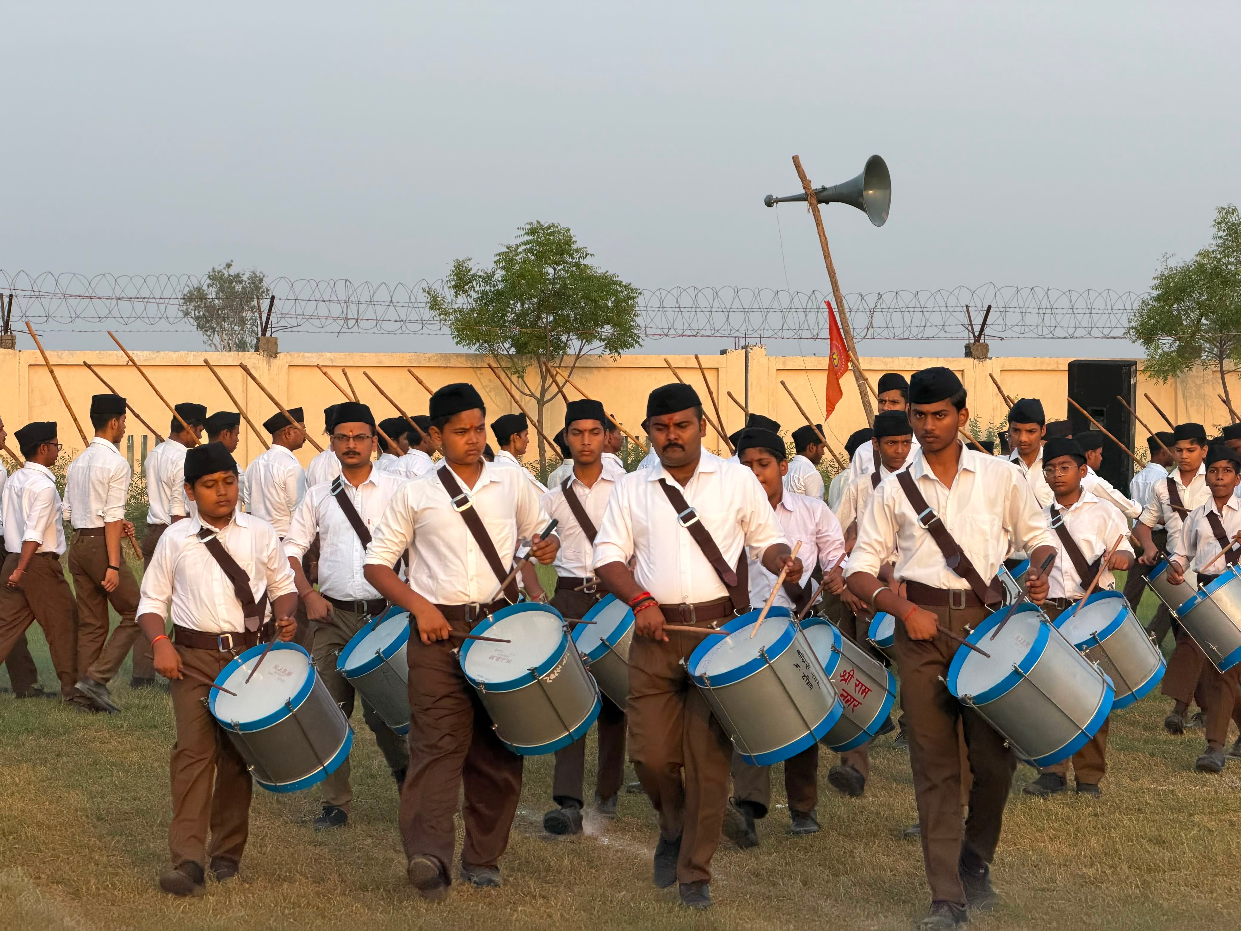 समापन समारोह में बोलते अखिल भारतीय प्रचारक प्रमुख स्वांत रंजन। स्रोत : आरएसएस