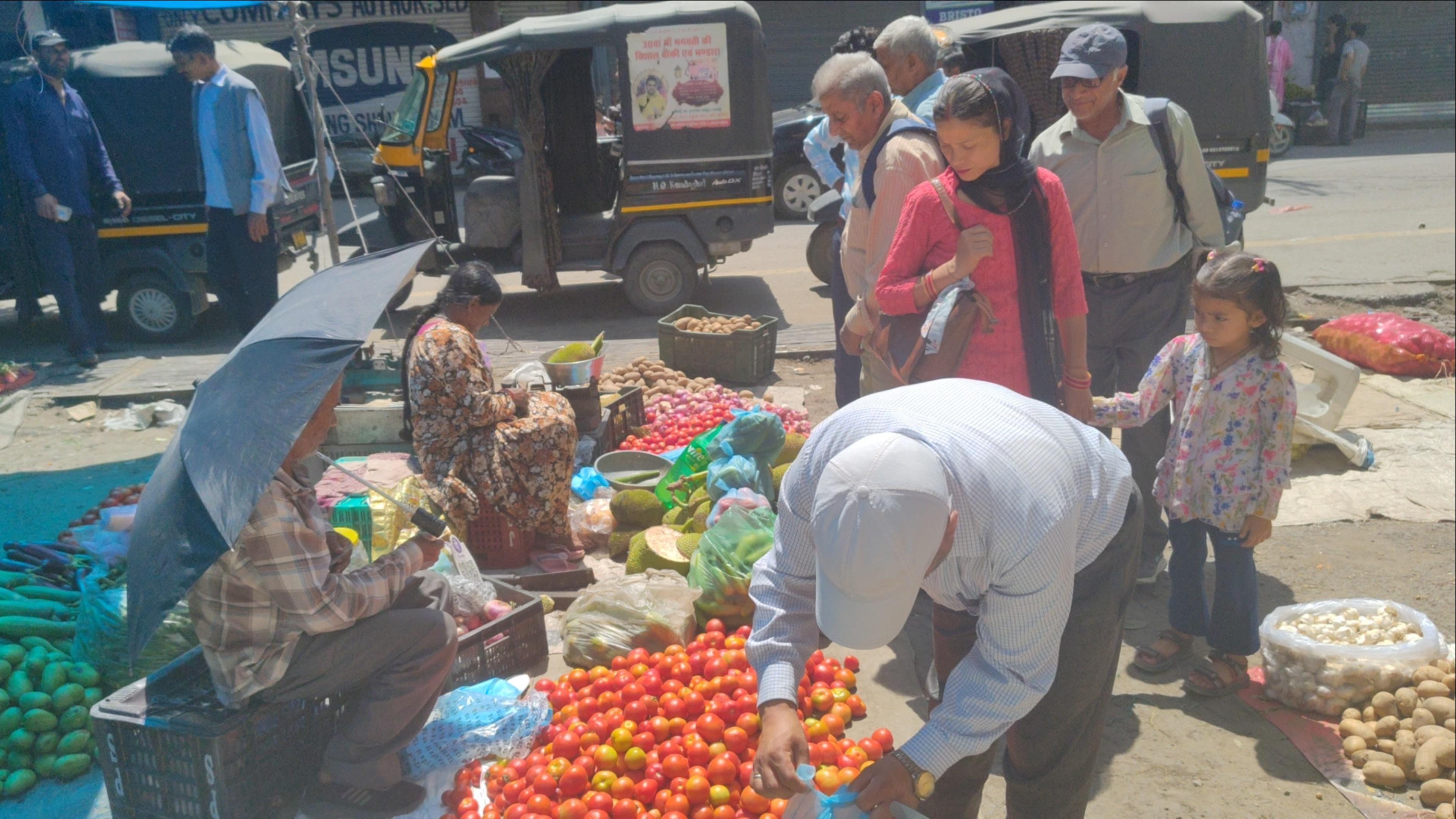 सोनू, वाकनाघाट। किसान जनता मंडी, ग्राउंड रिपोर्ट। सोनू, वाकनाघाट। किसान जनता मंडी, ग्राउंड रिपोर्ट।