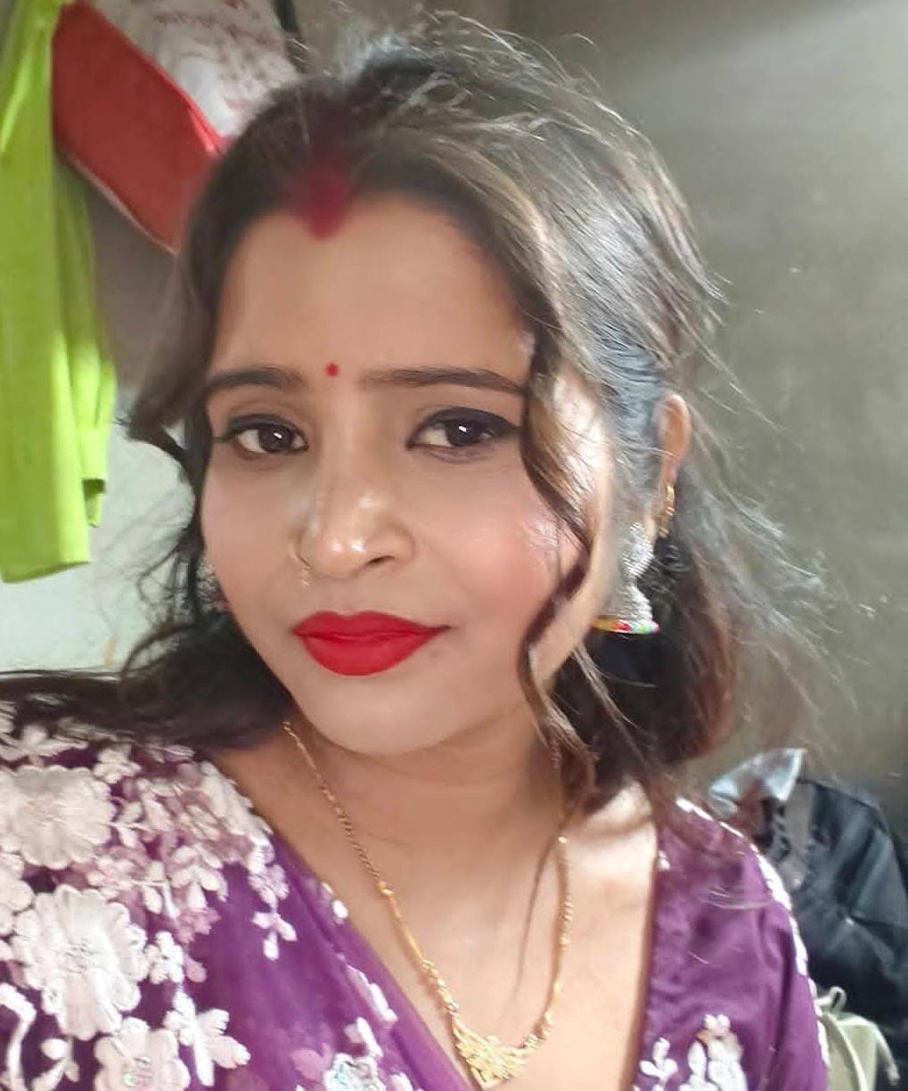 गैस सिलिंडर की खबर में-----संगीता देवी। स्रोत- स्वयं