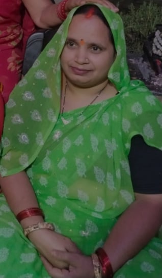 मीरा देवी, विसहिजन खुर्द। मीरा देवी, विसहिजन खुर्द।