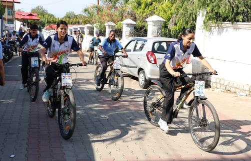 धर्मशाला में साई के सेंटर ऑफ एक्सीलेंस में विश्व साइकिल दिवस के उपलक्ष्य पर आयोजित साइकिल रैली धर्मशाला में साई के सेंटर ऑफ एक्सीलेंस में विश्व साइकिल दिवस के उपलक्ष्य पर आयोजित साइकिल रैली