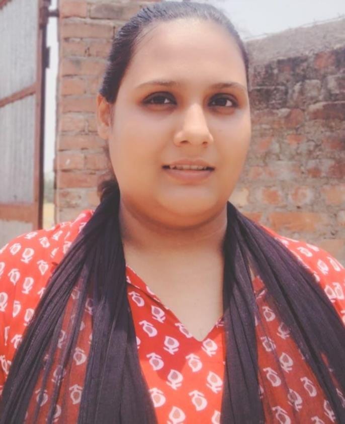 अलक्षेंद्र इंटर कॉलेज का निरीक्षण करती डीएम व एसपी अलक्षेंद्र इंटर कॉलेज का निरीक्षण करती डीएम व एसपी