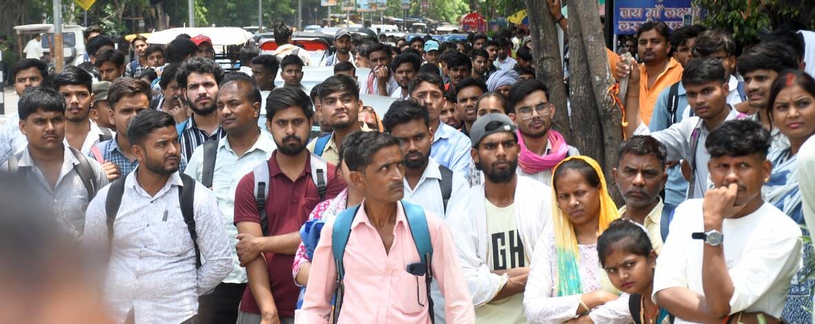 राजधानी में सोमवार को 55 केंद्रों पर पुलिस सिपाही भर्ती की लिखित परीक्षा दो पालियों में आयोजित राजधानी में सोमवार को 55 केंद्रों पर पुलिस सिपाही भर्ती की लिखित परीक्षा दो पालियों में आयोजित