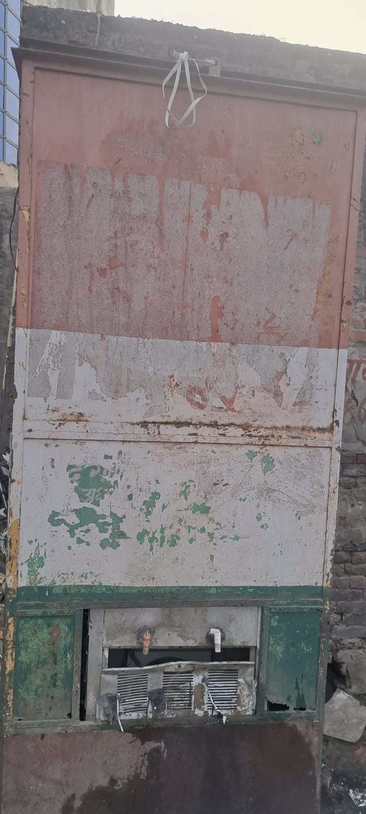 सरधना। मोहल्ला जोगियान निवासी सतीश। संवाद