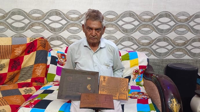 गोहाना के गढ़ी उजाले खां के प्रवेश पर स्वागत द्वार। संवाद
