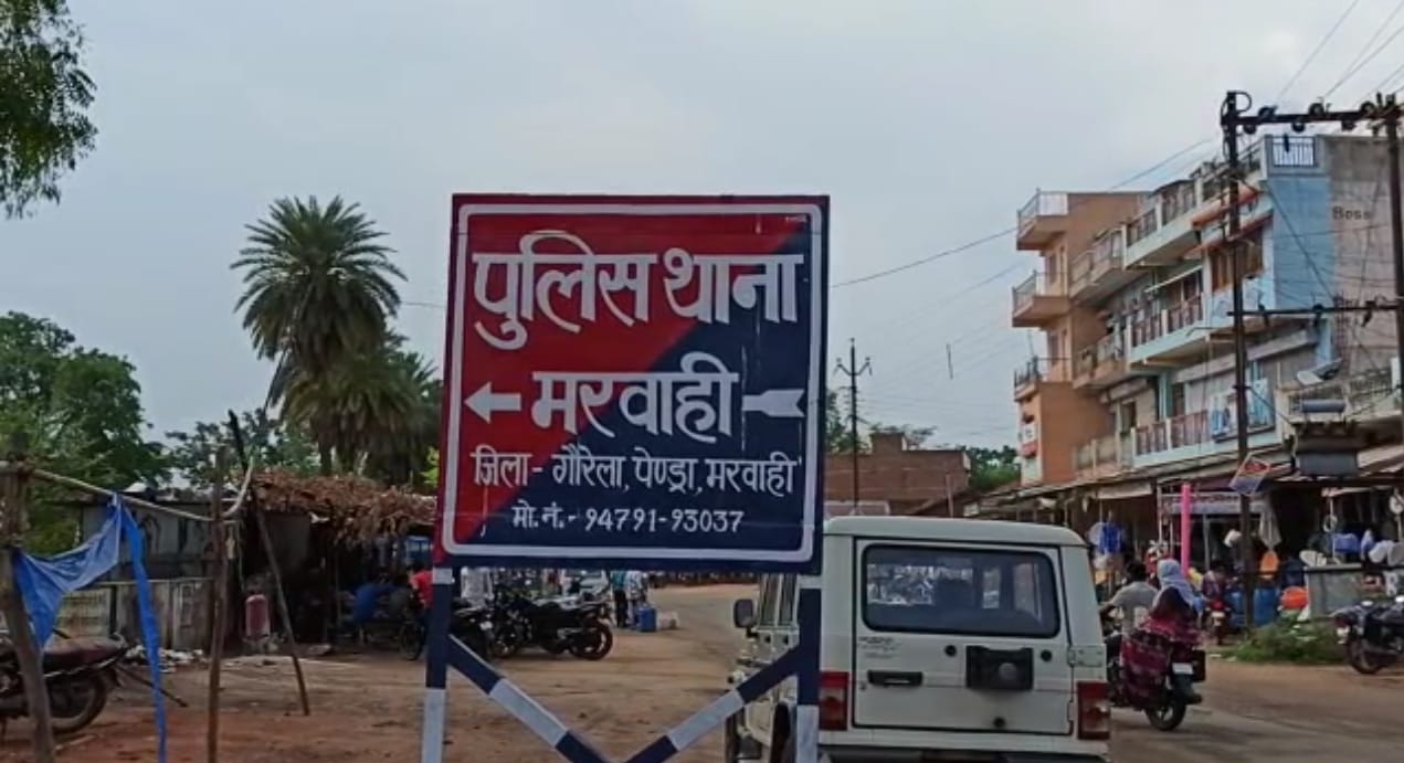 अज्ञात व्यक्ति का मिला शव, हत्या की आशंका।। अज्ञात व्यक्ति का मिला शव, हत्या की आशंका।।