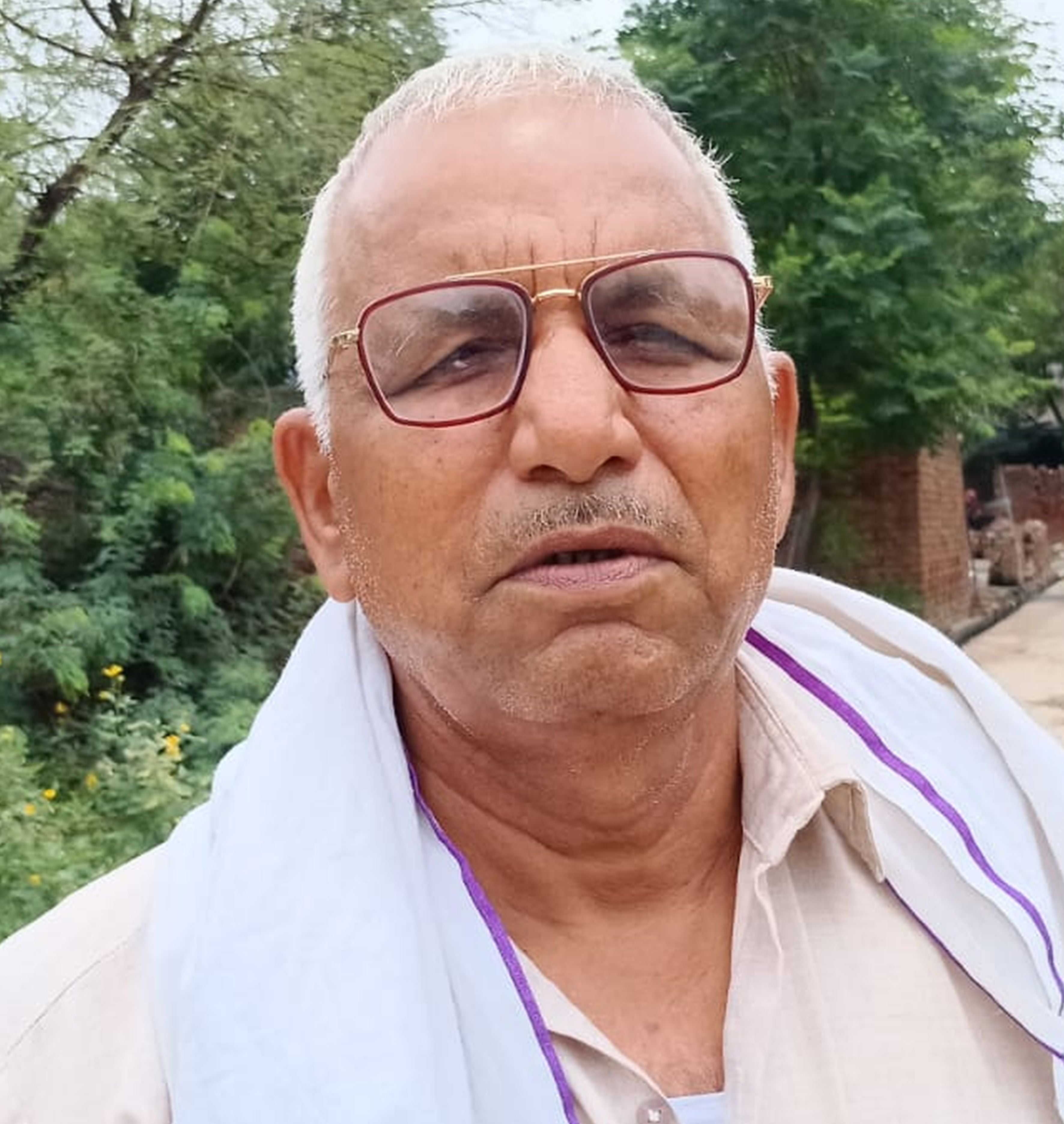 फोटो संख्या:60 महेंद्र सिंह