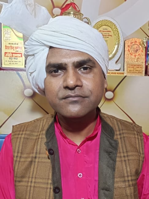 गोहाना के गांव गढ़ी उजाले खां के प्रसिद्ध बीन वादक धन सिंह हरियाणा सरकार द्वारा प्राप्त पंडित ल गोहाना के गांव गढ़ी उजाले खां के प्रसिद्ध बीन वादक धन सिंह हरियाणा सरकार द्वारा प्राप्त पंडित ल