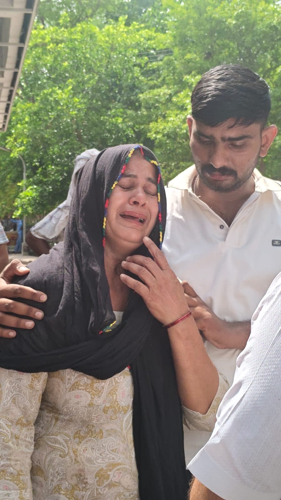 हांसी आरोपियों की सीसीटीवी फुटेज। हांसी आरोपियों की सीसीटीवी फुटेज।