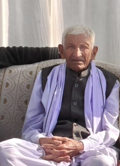 सनौली गांव का मुख्य द्वार। संवाद