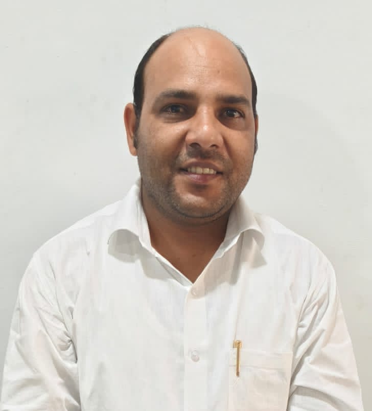 सनौली गांव का मुख्य द्वार। संवाद