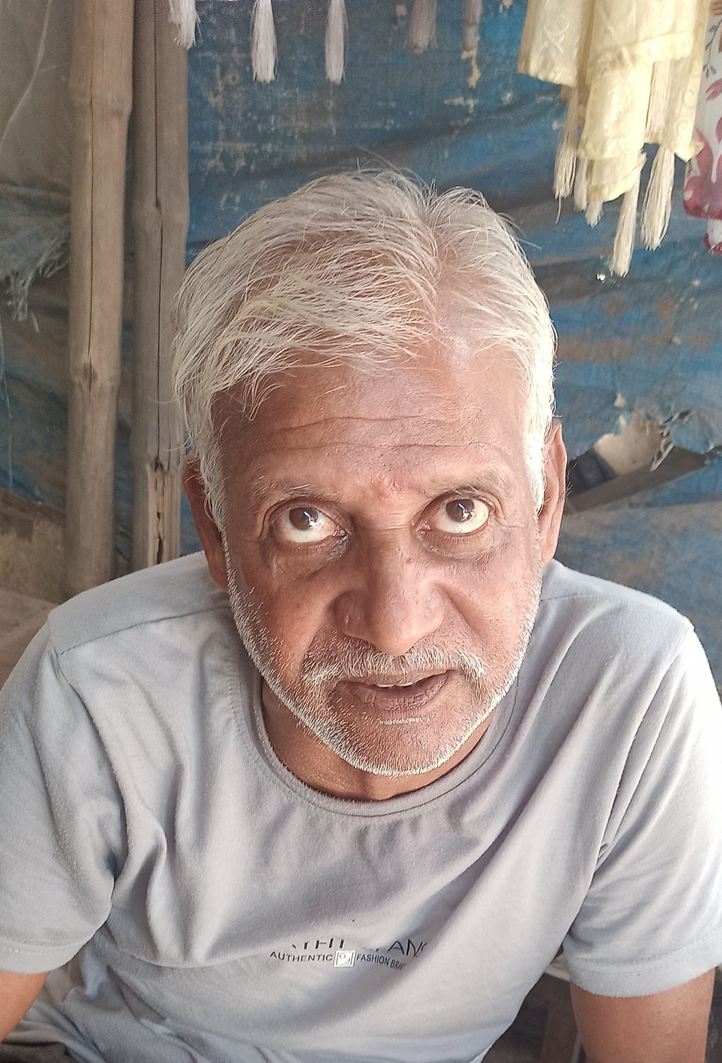 फोटो-01-जगतपुर में खड़ी पानी की टंकी।संवाद फोटो-01-जगतपुर में खड़ी पानी की टंकी।संवाद