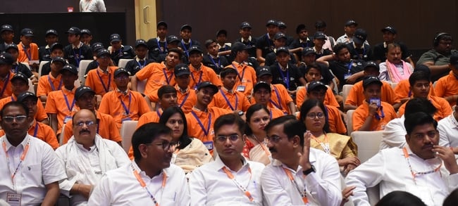 इंदिरा गांधी प्रतिष्ठान के सभागार में श्रम एवं सेवायोजन विभाग की ओर से हुआ विशेष आयोजन। इंदिरा गांधी प्रतिष्ठान के सभागार में श्रम एवं सेवायोजन विभाग की ओर से हुआ विशेष आयोजन।