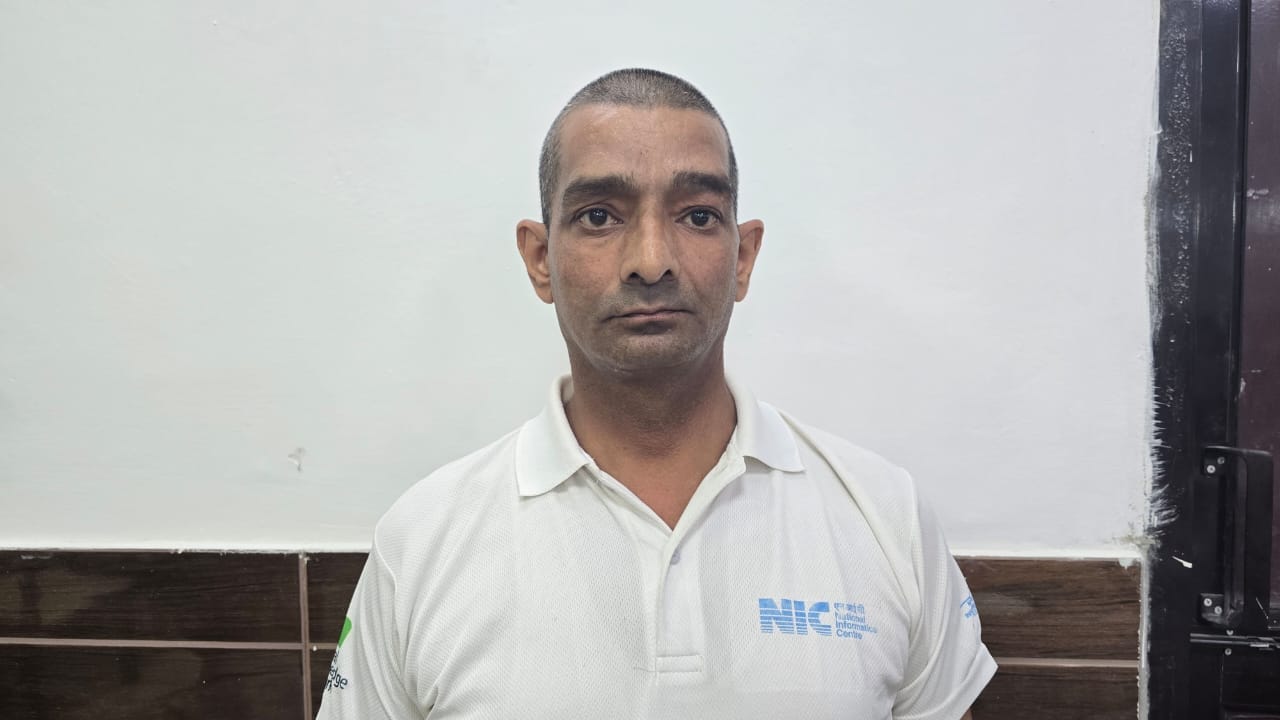 13jjrp13- संवाद भवन में अमर उजाला की तरफ से आयोजित भविष्य ज्योति कार्यक्रम में विद्यार्थियों क 13jjrp13- संवाद भवन में अमर उजाला की तरफ से आयोजित भविष्य ज्योति कार्यक्रम में विद्यार्थियों क