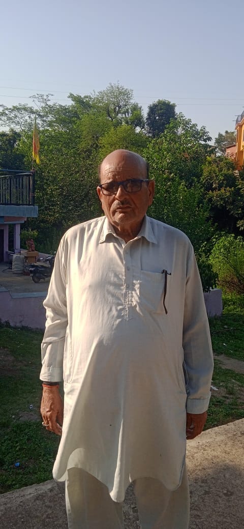 बिलासपुर स्थित पेट्रोल पंप पर लगा सूचना पोस्टर। संवाद बिलासपुर स्थित पेट्रोल पंप पर लगा सूचना पोस्टर। संवाद