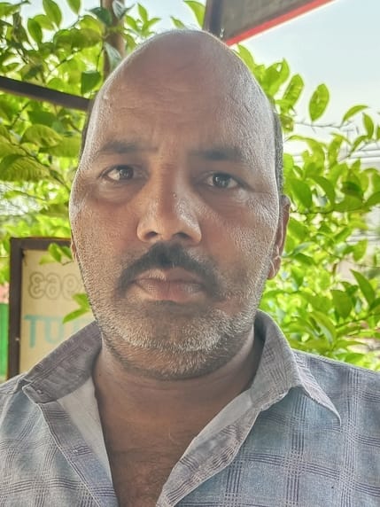 गोहाना के गांव गढ़ी उजाले खां का साइन बोर्ड। संवाद गोहाना के गांव गढ़ी उजाले खां का साइन बोर्ड। संवाद
