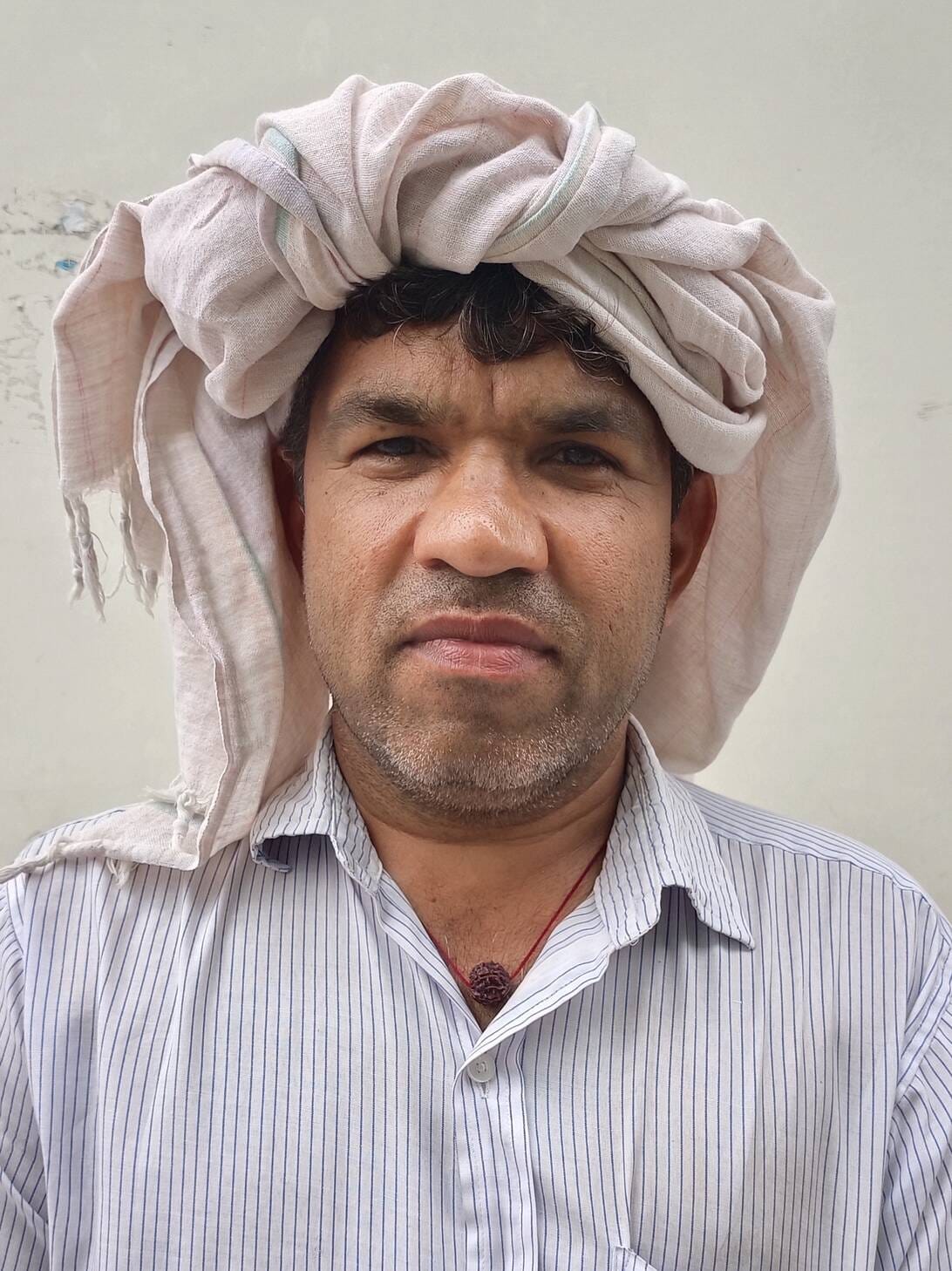 गोहाना के गांव गढ़ी उजाले खां का साइन बोर्ड। संवाद गोहाना के गांव गढ़ी उजाले खां का साइन बोर्ड। संवाद