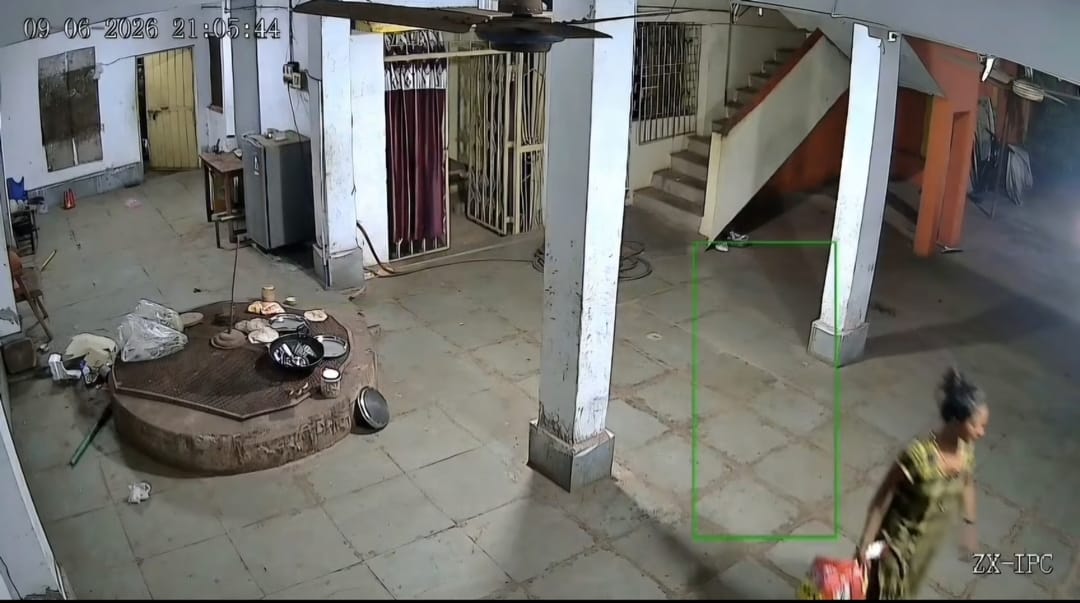 मंदिर में हुई चोरी 