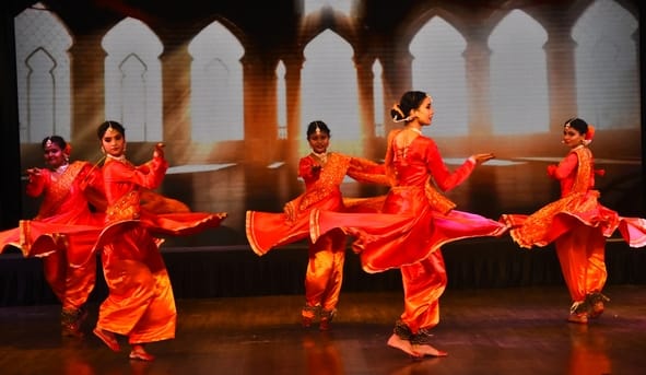 बिरजू महाराज कथक संस्थान की ओर से आयोजित ग्रीष्मकालीन कार्यशाला के समापन समारोह