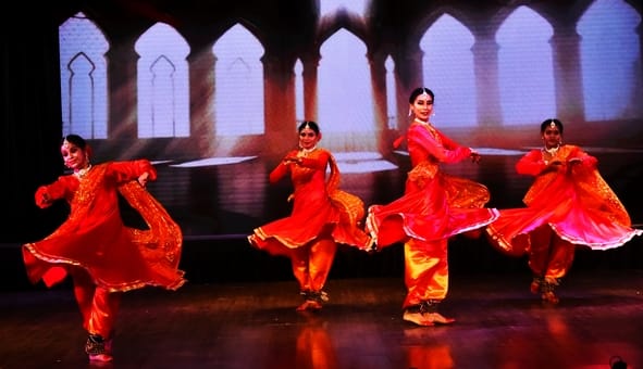 बिरजू महाराज कथक संस्थान की ओर से आयोजित ग्रीष्मकालीन कार्यशाला के समापन समारोह