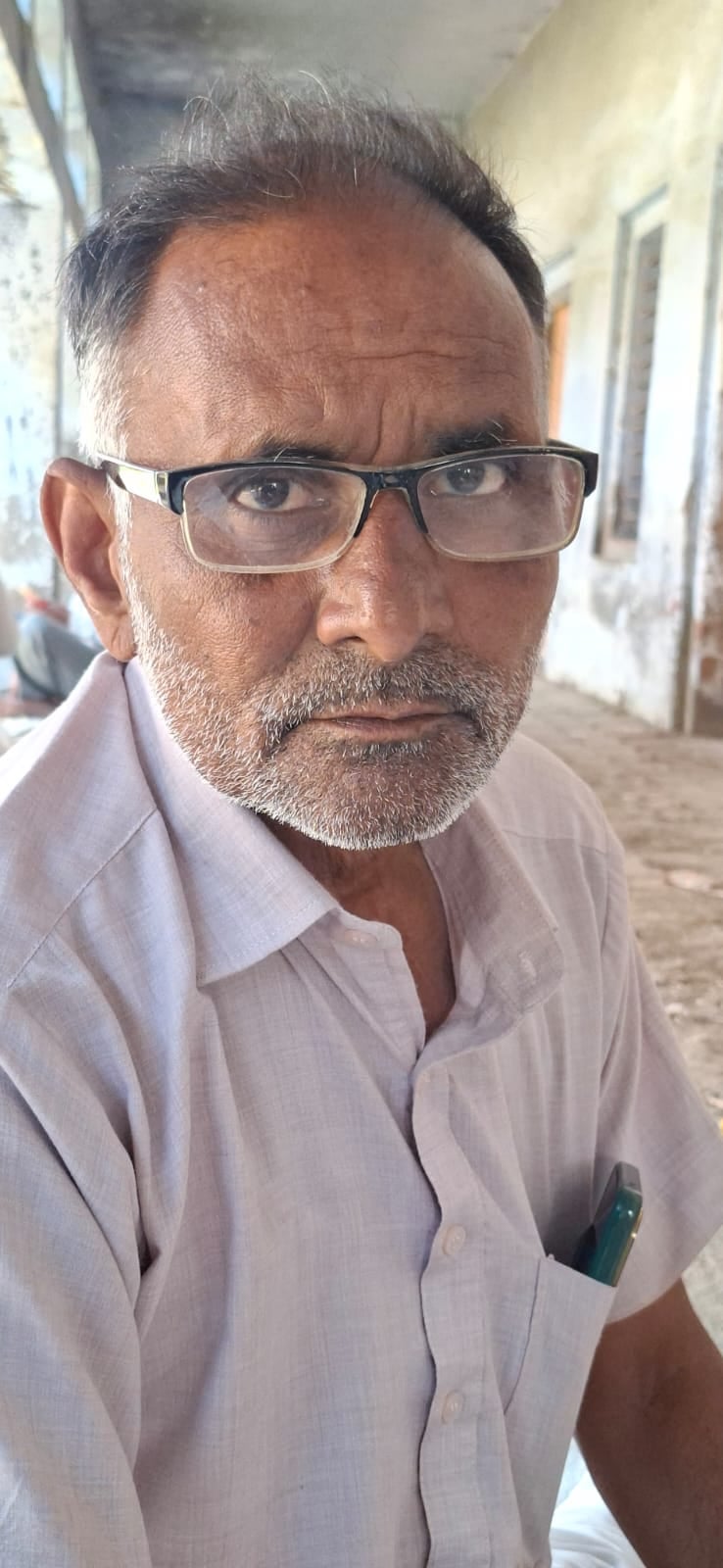 गांव खारवन का स्वागत द्वार। संवाद