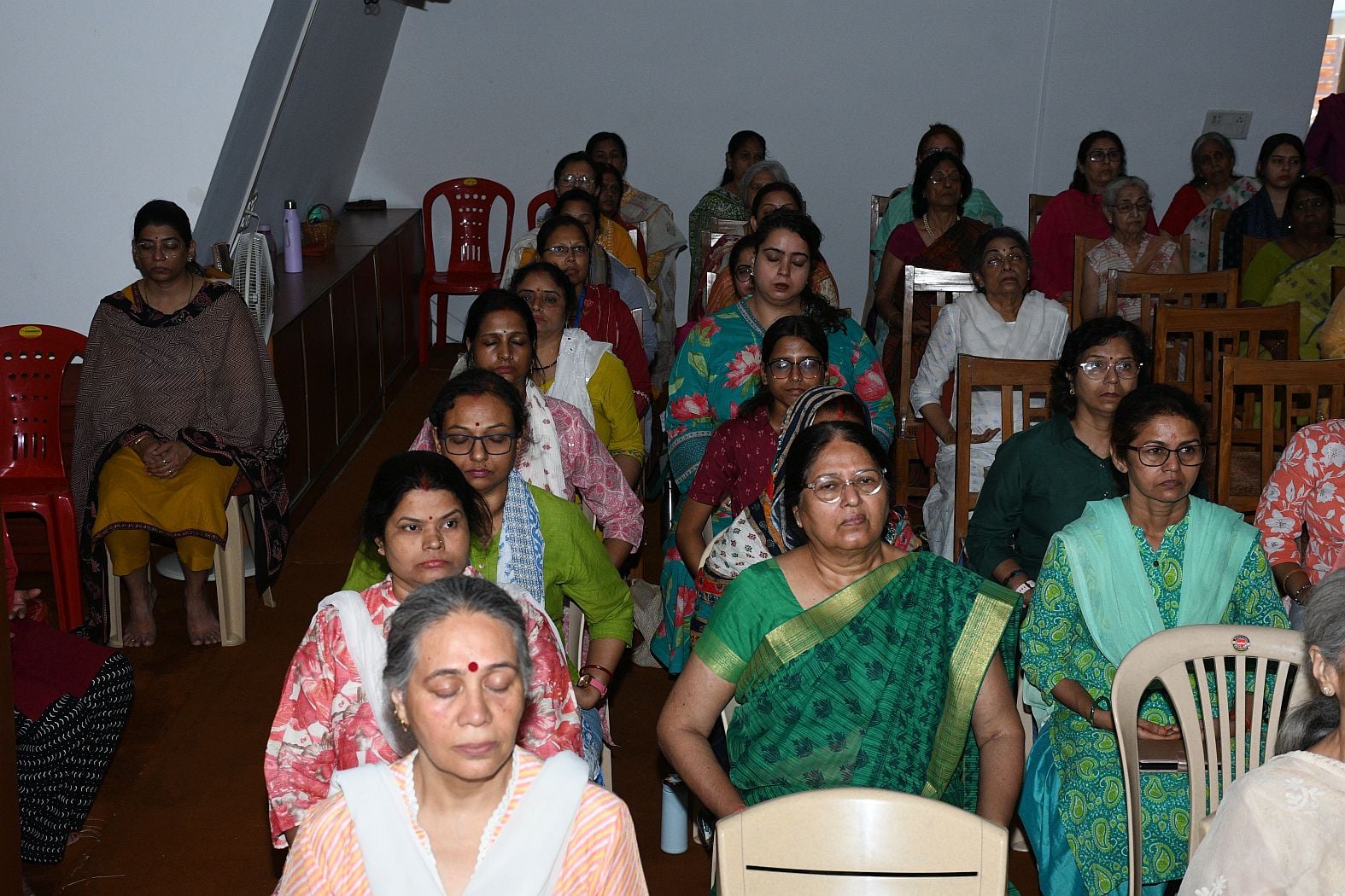 योगदा सत्संग ध्यान केंद्र में रविवार को योग ध्यान के माध्यम से शांति का अनुभव विषय पर ऑनलाइन सत