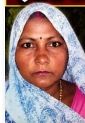 मृतक के बाहर लगी भीड़-संवाद मृतक के बाहर लगी भीड़-संवाद