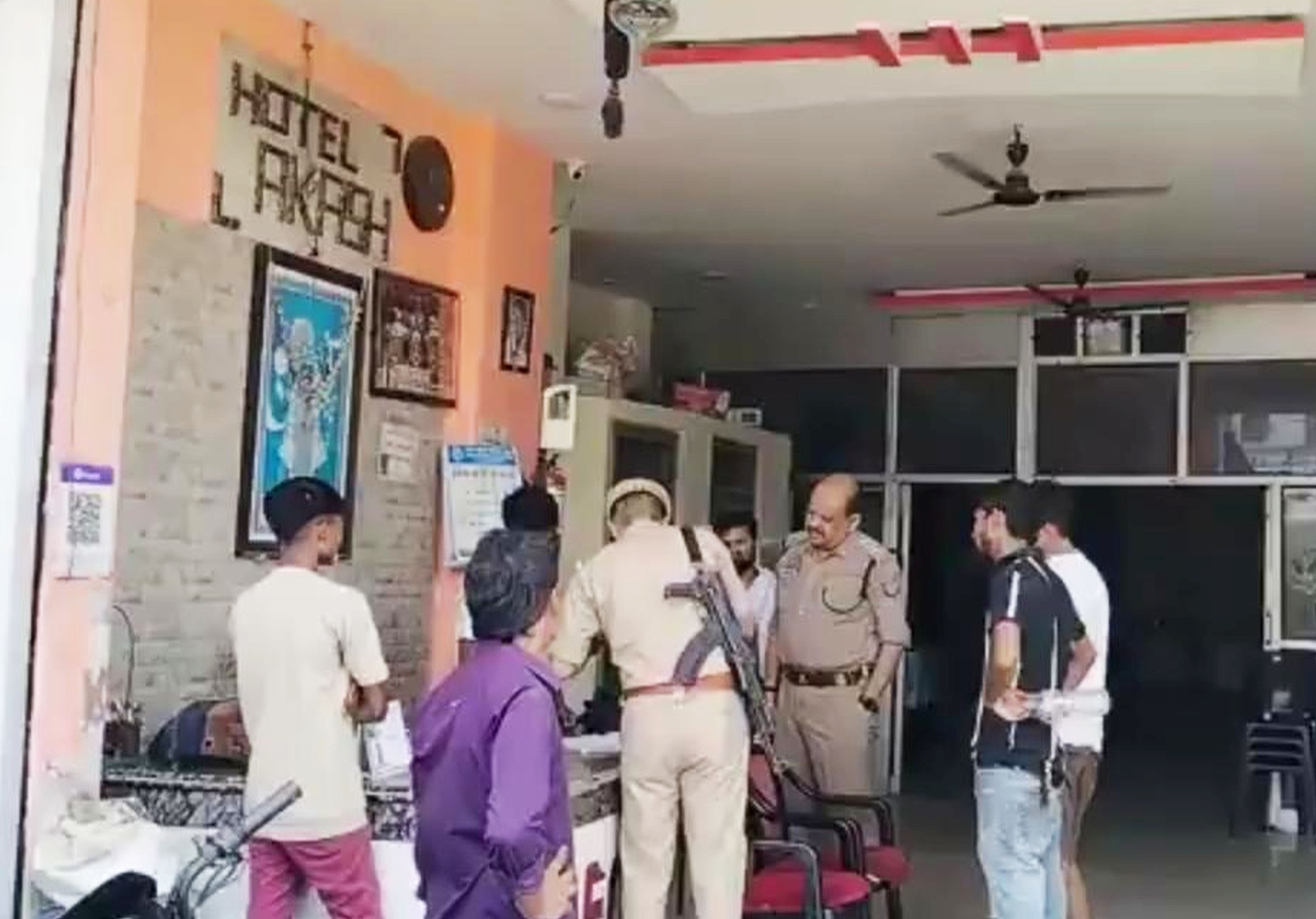 फाइल फोटो-33-अंकित द्विवेदी। स्रोत: परिजन फाइल फोटो-33-अंकित द्विवेदी। स्रोत: परिजन