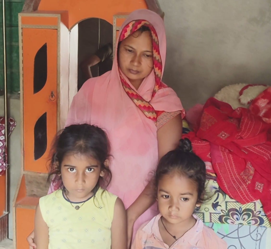 पश्चिम बंगाल के दुर्गापुर में हुए सड़क हादसे में मृतक पचरुखिया गांव निवासी मृतक आशुतोष दूबे। फ