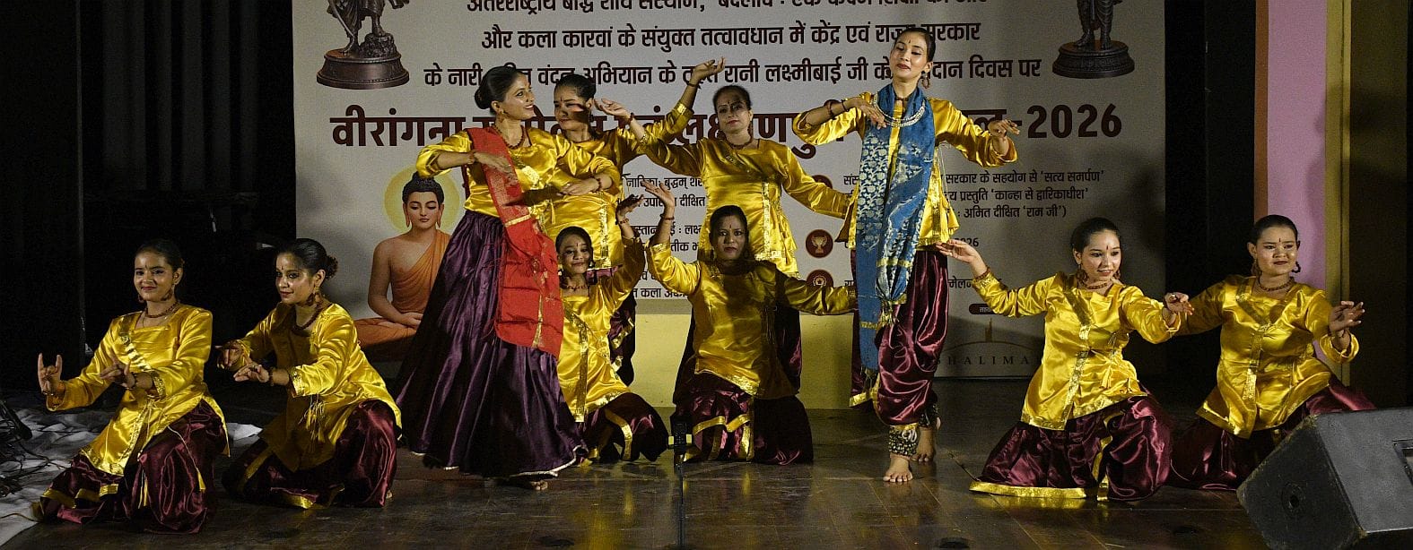 बुद्ध नृत्य-नाटिका, लक्ष्मणगाथा दास्तानगोई और कृष्ण लीला ने मोहा मन बुद्ध नृत्य-नाटिका, लक्ष्मणगाथा दास्तानगोई और कृष्ण लीला ने मोहा मन