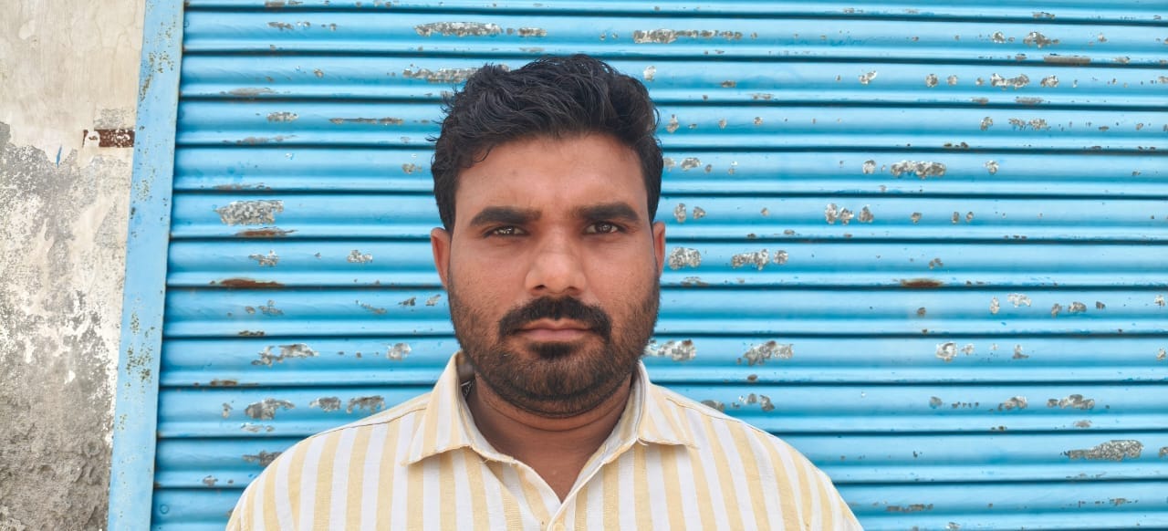 चौपाल कार्यक्रम में उपस्थित ग्रामीण, सरपंच संजय त्यागी और जिला परिषद प्रतिनिधि विपिल पांचाल। चौपाल कार्यक्रम में उपस्थित ग्रामीण, सरपंच संजय त्यागी और जिला परिषद प्रतिनिधि विपिल पांचाल।