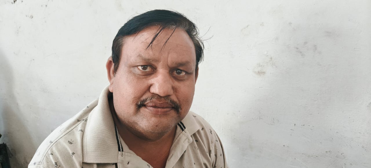 चौपाल कार्यक्रम में उपस्थित ग्रामीण, सरपंच संजय त्यागी और जिला परिषद प्रतिनिधि विपिल पांचाल। चौपाल कार्यक्रम में उपस्थित ग्रामीण, सरपंच संजय त्यागी और जिला परिषद प्रतिनिधि विपिल पांचाल।