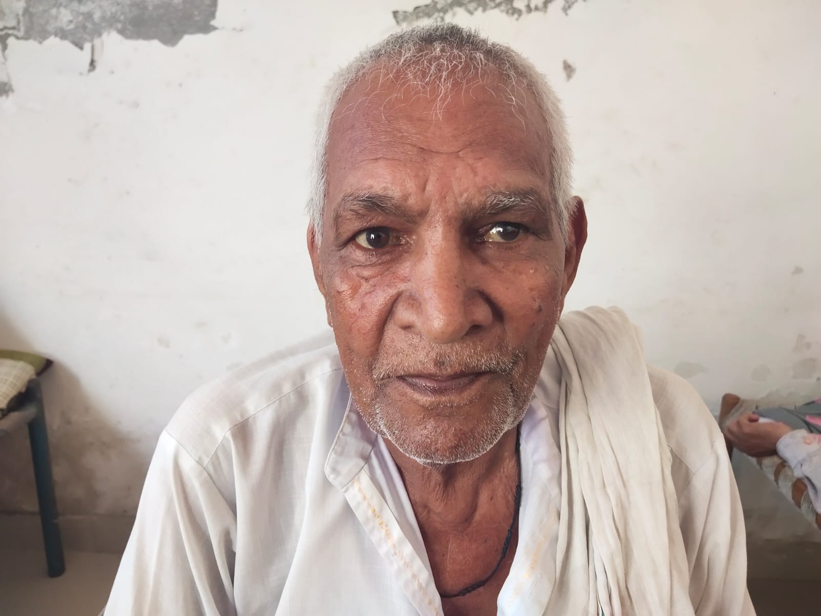 चौपाल कार्यक्रम में उपस्थित ग्रामीण, सरपंच संजय त्यागी और जिला परिषद प्रतिनिधि विपिल पांचाल। चौपाल कार्यक्रम में उपस्थित ग्रामीण, सरपंच संजय त्यागी और जिला परिषद प्रतिनिधि विपिल पांचाल।
