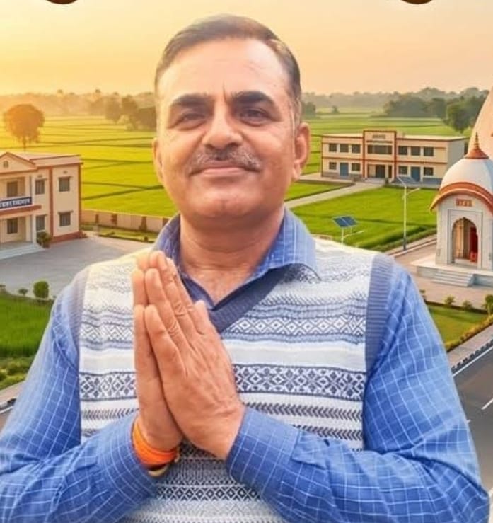 तनु गौतम, दाड़लाघाट में पेट्रोल वाली खबर के साथ फोटो तनु गौतम, दाड़लाघाट में पेट्रोल वाली खबर के साथ फोटो