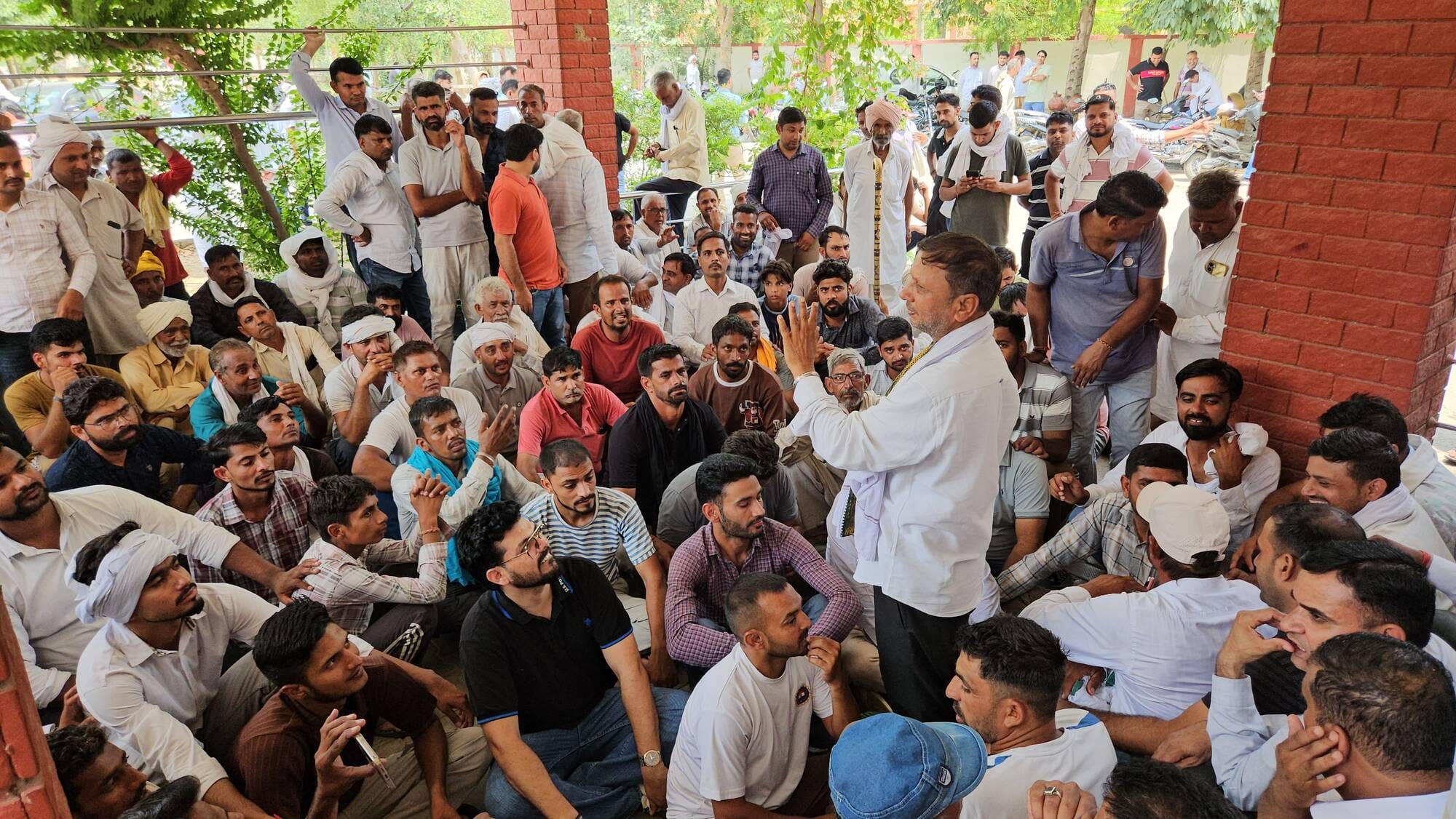 फोटो 10 नरवाना। सीआईए पुलिस की गिरफ्त में आरोपी। स्रोत पुलिस।