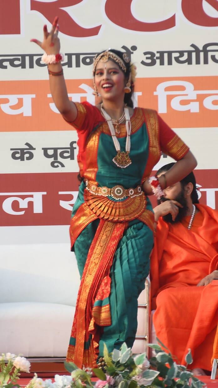 अंतरराष्ट्रीय योग दिवस की पूर्व संध्या पर ममता चैरिटेबल ट्रस्ट की ओर से शनिवार को सुबह केडी सिं अंतरराष्ट्रीय योग दिवस की पूर्व संध्या पर ममता चैरिटेबल ट्रस्ट की ओर से शनिवार को सुबह केडी सिं