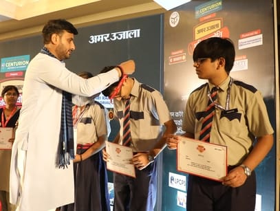 भविष्य की ज्योति बने मेधावी, अंकों से आगे बढ़कर प्रतिभा का सम्मान भविष्य की ज्योति बने मेधावी, अंकों से आगे बढ़कर प्रतिभा का सम्मान