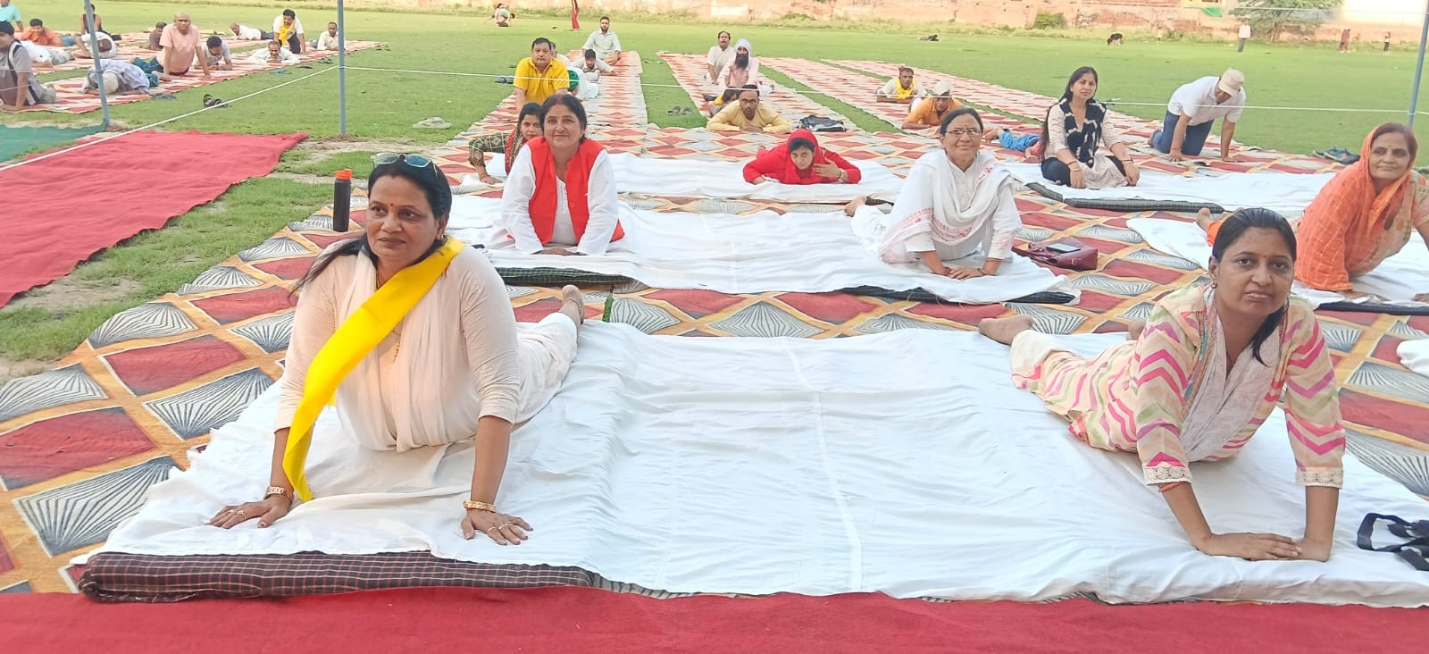 नमामि गंगे के अंतर्गत काली नदी मोहरा घाट पर अंतर्राष्ट्रीय योग की तैयारियां की गई पूरी। स्रोत स