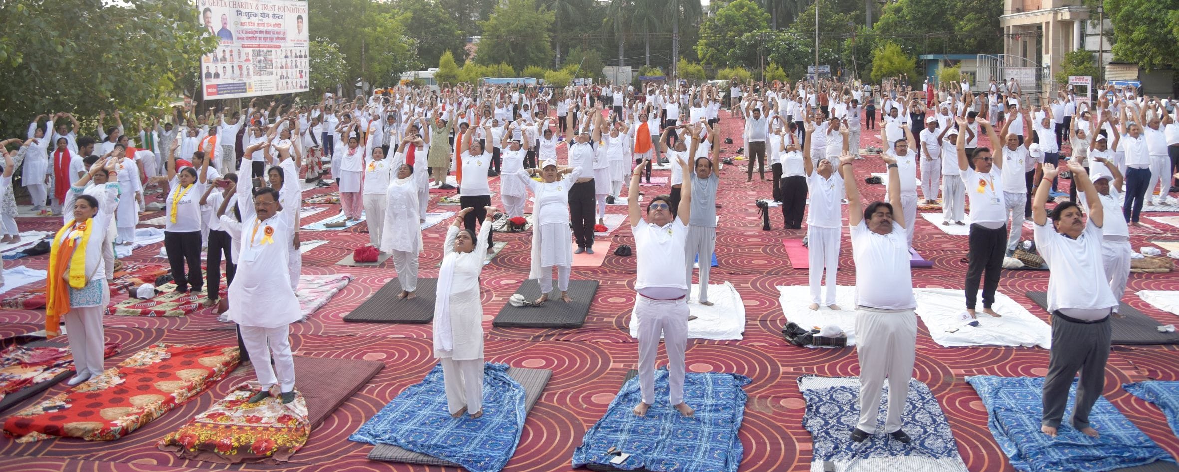 अंतरराष्ट्रीय योग दिवस पर योग कर दिया अच्छी सेहत का संदेश अंतरराष्ट्रीय योग दिवस पर योग कर दिया अच्छी सेहत का संदेश