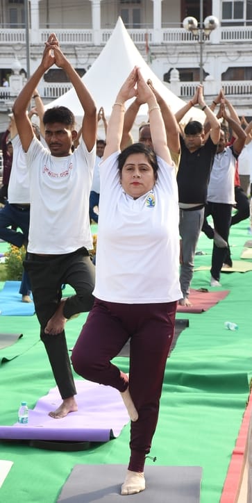 अंतरराष्ट्रीय योग दिवस पर योग कर दिया अच्छी सेहत का संदेश अंतरराष्ट्रीय योग दिवस पर योग कर दिया अच्छी सेहत का संदेश