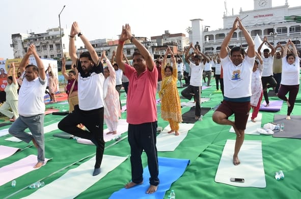अंतरराष्ट्रीय योग दिवस पर योग कर दिया अच्छी सेहत का संदेश अंतरराष्ट्रीय योग दिवस पर योग कर दिया अच्छी सेहत का संदेश